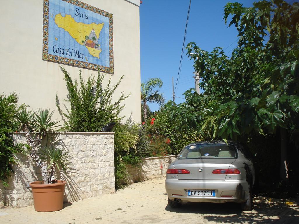 Residence Casa Del Mar Sicilia Марина-ді-Модіка Екстер'єр фото